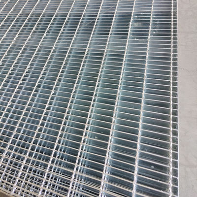 Small Hole Industrial Steel Grating On Platform Of Wastewater Equipment