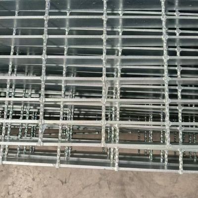 หน่วยงานหนักกระชับขอบ กล่องเหล็ก serrated ความต้านทานแรงกระแทกสูง