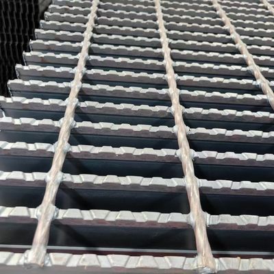 30mm Lwm เหล็กเหล็กกระปุกแผ่นโลหะขยาย / อลูมิเนียมขยายโลหะ Mesh สําหรับการคุ้มกันความปลอดภัย