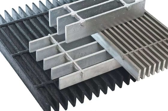 เครื่องปั่น เครื่องป้อนแรงดัน เครื่องปั่นอุตสาหกรรมไม่เลื่อนพื้น decking สแตนเลส Grating