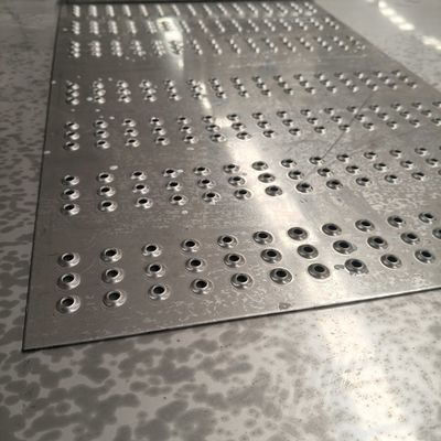 รอบรูปรูสี่เหลี่ยม ผนังโลหะ perforated ตามต้องการ