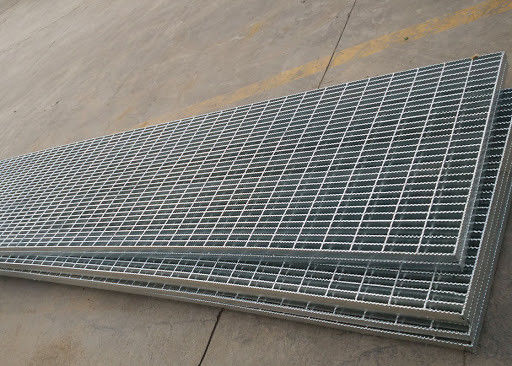 40x5mm Standard Plain Serrated Galvanized Steel Grating